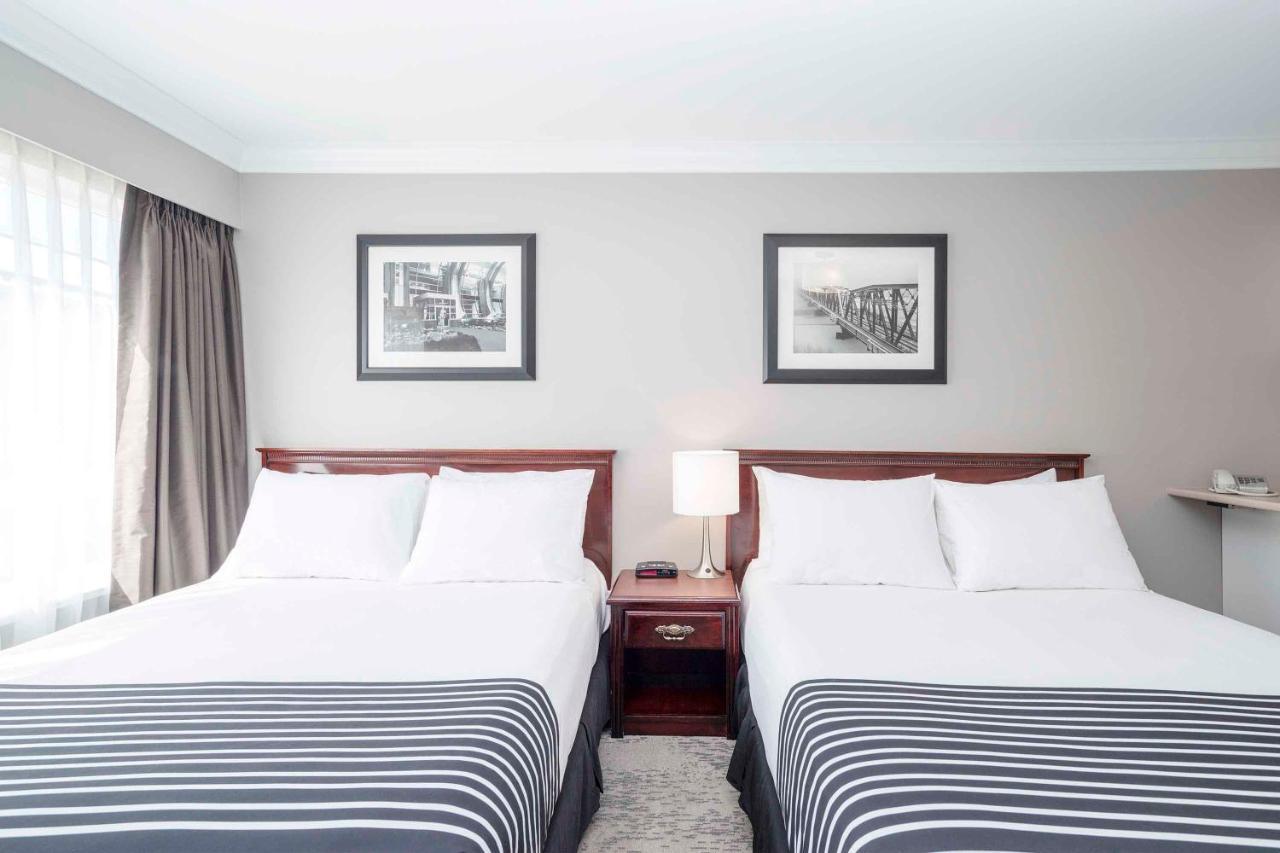 แซนด์แมน โฮเต็ล แอนด์ สวีท ปริ้นซ์จอร์จ Hotel พรินซ์จอร์จ ภายนอก รูปภาพ